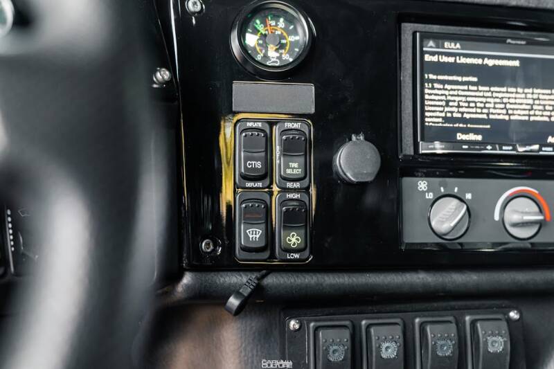 2006 HUMMER H1 Alpha Wagon (image 19)