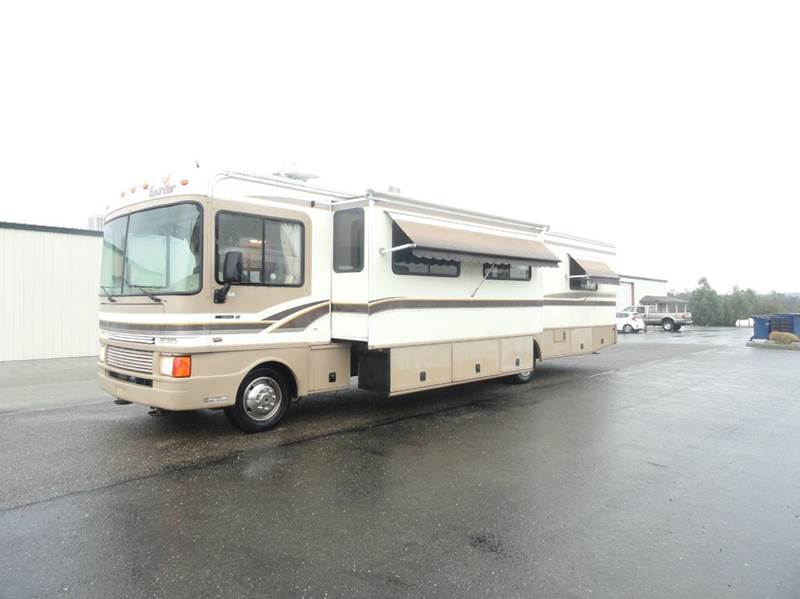 1999 Fleetwood Bounder 36s for sale at AMS Wholesale Inc. in Placerville CA