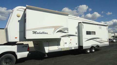 2005 Monaco Madallion for sale at AMS Wholesale Inc. in Placerville CA