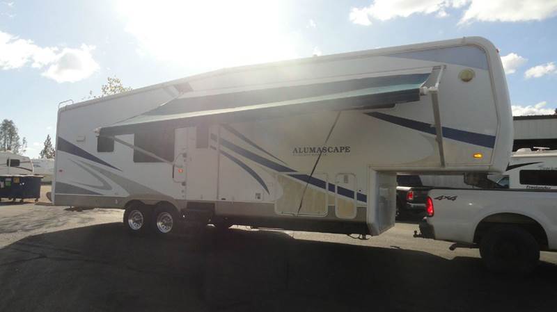 2008 Holiday Rambler 32RKD for sale at AMS Wholesale Inc. in Placerville CA