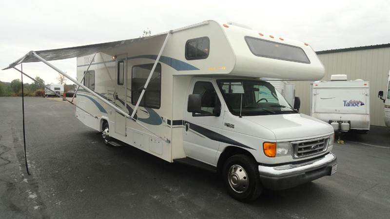 2004 Fleetwood Tioga 29V for sale at AMS Wholesale Inc. in Placerville CA