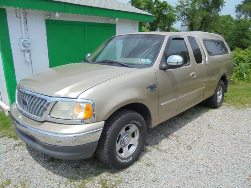 2000 Ford F-150 for sale at Rostraver Motors in Belle Vernon PA