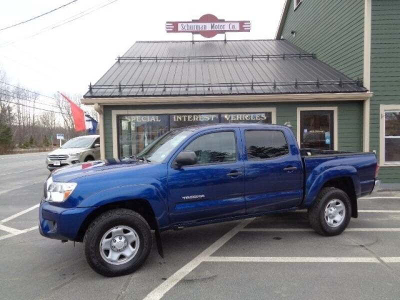 2014 Toyota 4x4 V6 4dr Double Cab 5.0 ft SB 5A In Lancaster NH SCHURMAN MOTOR COMPANY