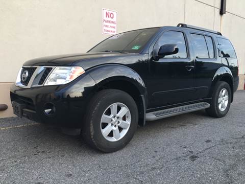 2008 Nissan Pathfinder for sale at International Auto Sales in Hasbrouck Heights NJ