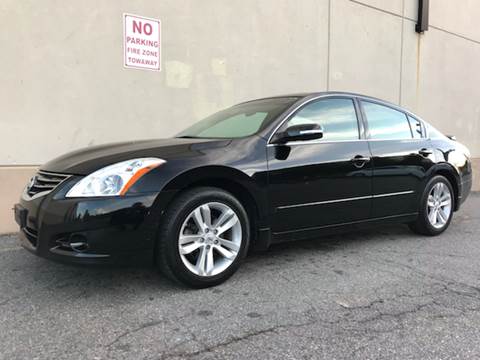 2010 Nissan Altima for sale at International Auto Sales in Hasbrouck Heights NJ