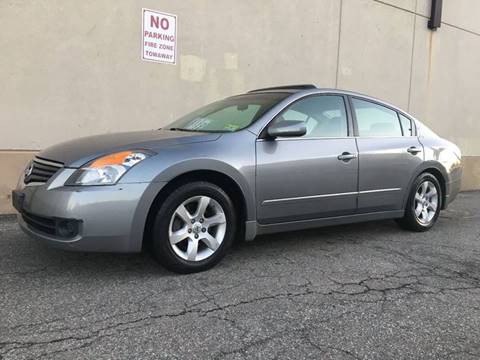 2008 Nissan Altima for sale at International Auto Sales in Hasbrouck Heights NJ