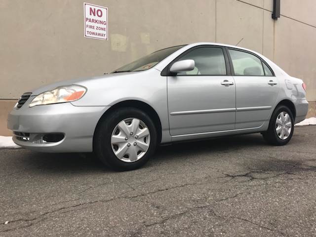 2007 Toyota Corolla for sale at International Auto Sales in Hasbrouck Heights NJ