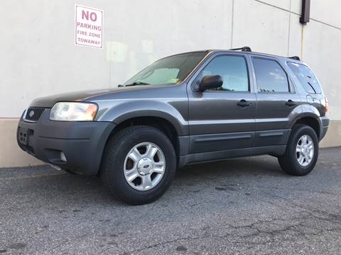 2003 Ford Escape for sale at International Auto Sales in Hasbrouck Heights NJ