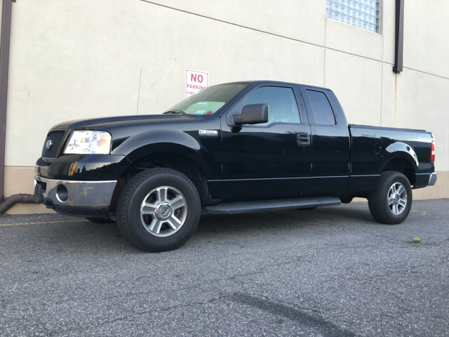 2006 Ford F-150 for sale at International Auto Sales in Hasbrouck Heights NJ