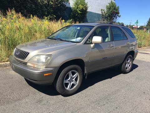 1999 Lexus RX 300 for sale at International Auto Sales in Hasbrouck Heights NJ
