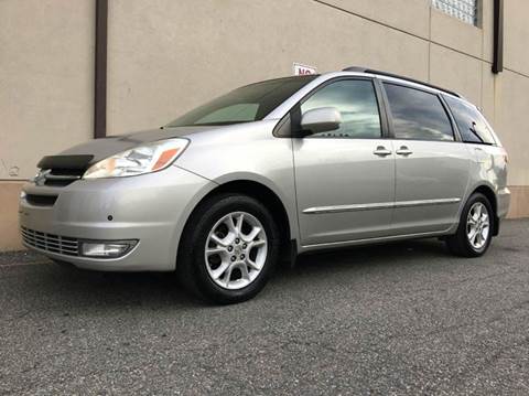2004 Toyota Sienna for sale at International Auto Sales in Hasbrouck Heights NJ
