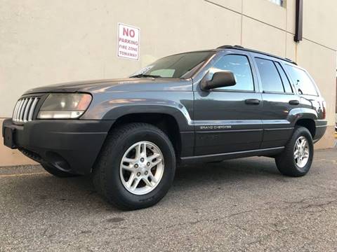 2004 Jeep Grand Cherokee for sale at International Auto Sales in Hasbrouck Heights NJ