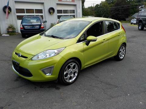 2011 Ford Fiesta SES