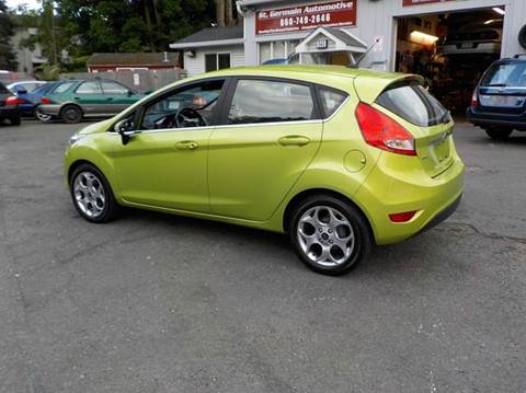 2011 Ford Fiesta SES