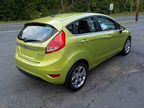 2011 Ford Fiesta SES