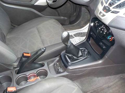 2011 Ford Fiesta SES