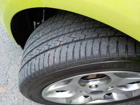 2011 Ford Fiesta SES