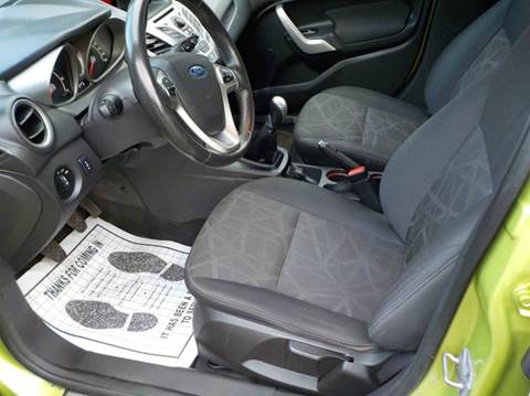 2011 Ford Fiesta SES