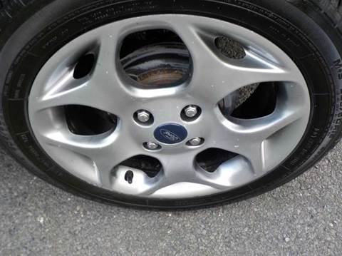 2011 Ford Fiesta SES