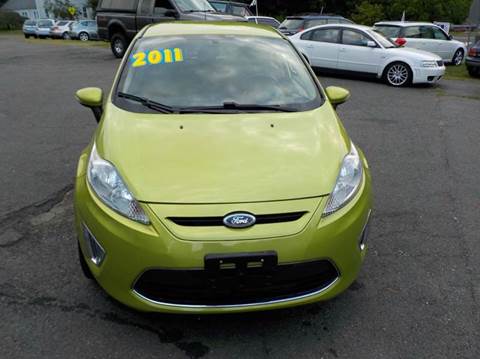 2011 Ford Fiesta SES