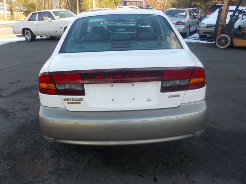 2000 Subaru Outback Limited
