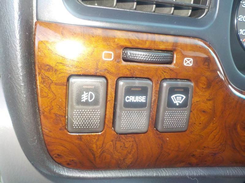 2000 Subaru Outback Limited