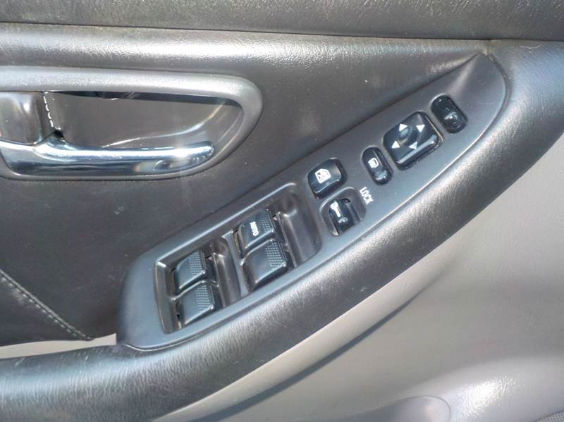 2000 Subaru Outback Limited