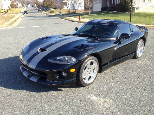 2000 Dodge Viper for sale at DLUX MOTORSPORTS in Ladson SC