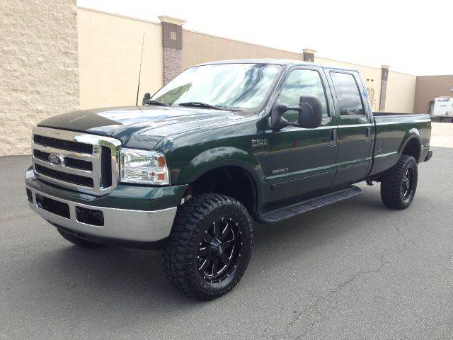 2002 Ford F-250 Super Duty for sale at DLUX MOTORSPORTS in Ladson SC