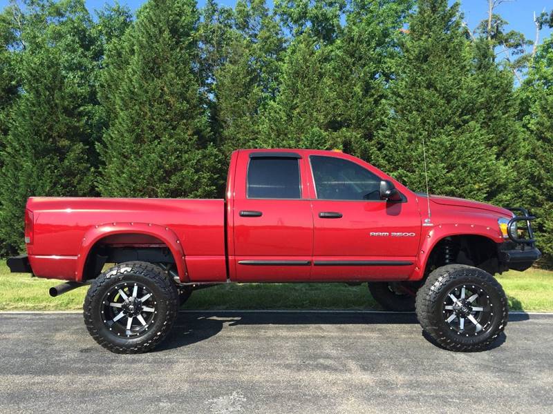 2006 Dodge Ram Pickup 2500 for sale at DLUX MOTORSPORTS in Ladson SC