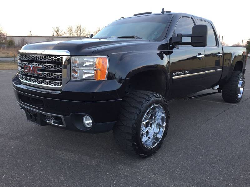 2012 GMC Sierra 2500HD for sale at DLUX MOTORSPORTS in Ladson SC