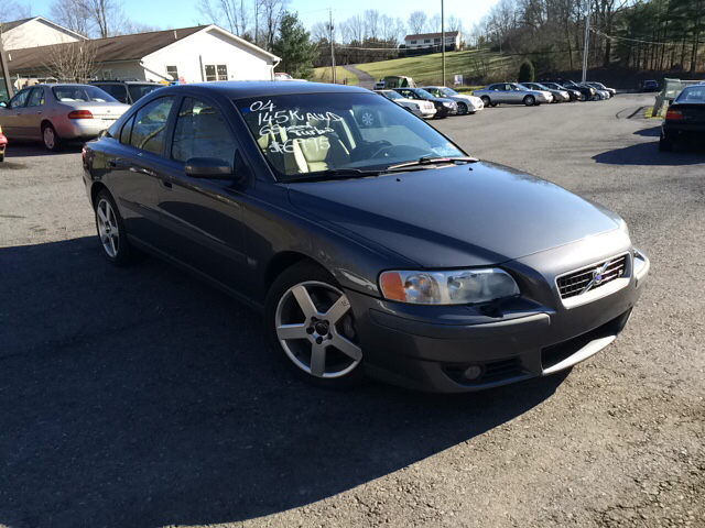 2004 Volvo S60 R for sale at Deals On Wheels LLC in Saylorsburg PA