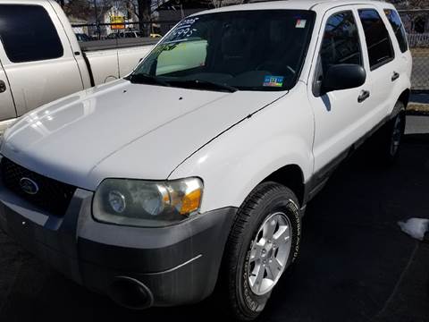 2005 Ford Escape for sale at Chambers Auto Sales LLC in Trenton NJ