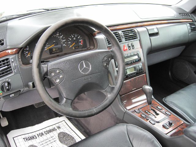 2000 Mercedes Benz E Class E320 Sedan In Dallas Tx