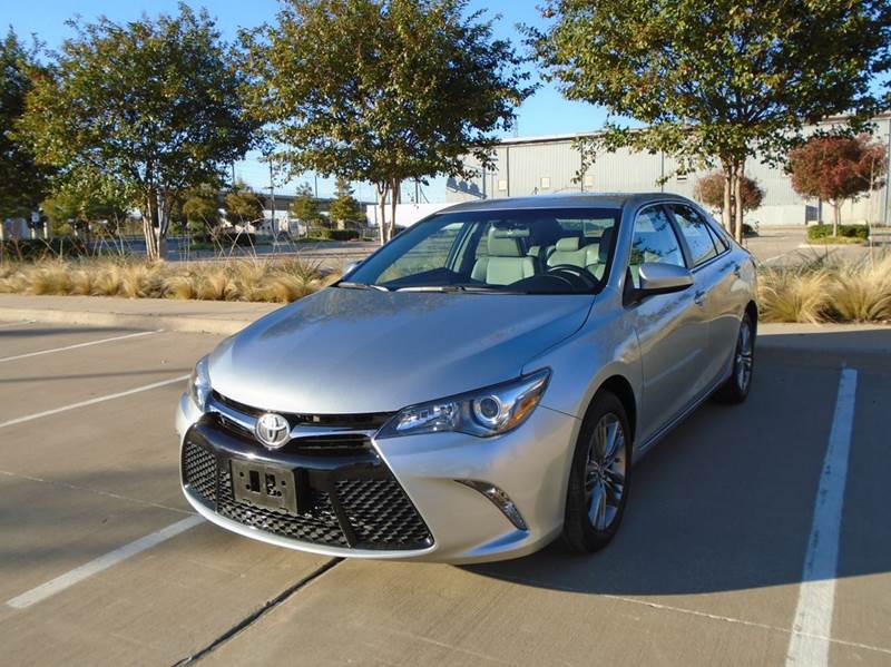 2016 Toyota Camry for sale at Avenue Auto Group in Dallas TX