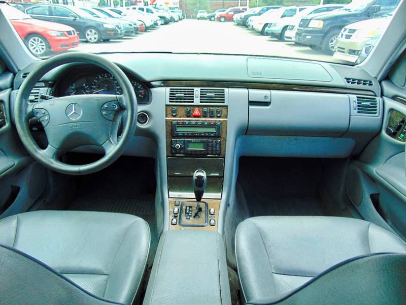 2002 Mercedes-Benz E-Class E 320 4MATIC