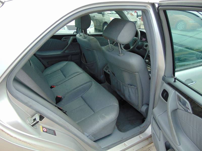 2002 Mercedes-Benz E-Class E 320 4MATIC