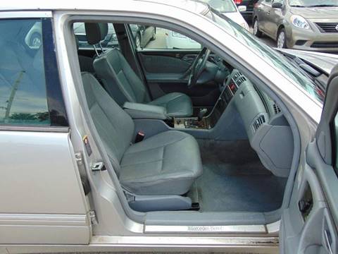 2002 Mercedes-Benz E-Class E 320 4MATIC