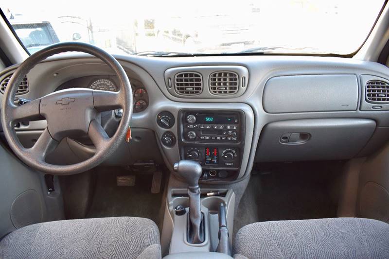 2004 Chevrolet TrailBlazer EXT LT