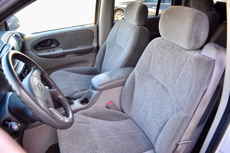 2004 Chevrolet TrailBlazer EXT LT