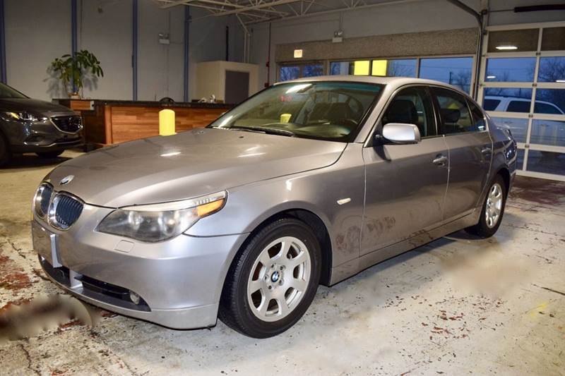 2004 BMW 5 Series 525i