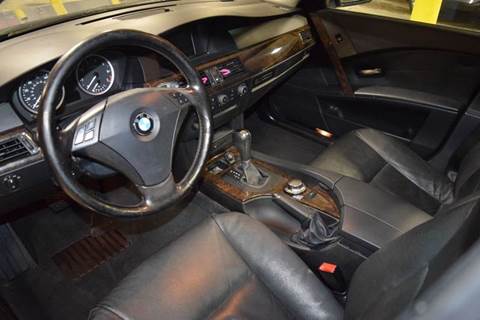 2004 BMW 5 Series 525i