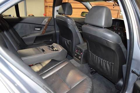 2004 BMW 5 Series 525i