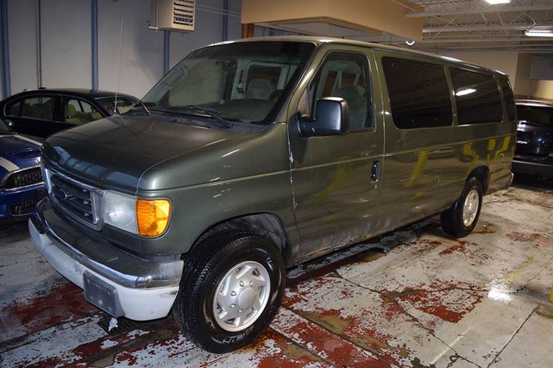 2003 Ford E-Series Wagon