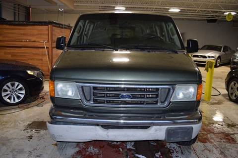 2003 Ford E-Series Wagon