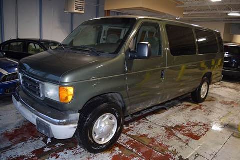 2003 Ford E-Series Wagon