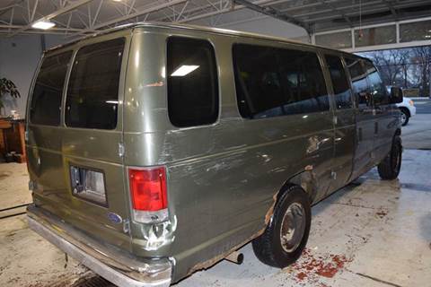 2003 Ford E-Series Wagon