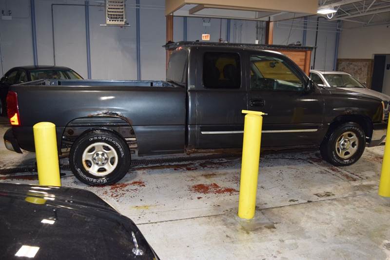 2003 Chevrolet Silverado 1500 LS