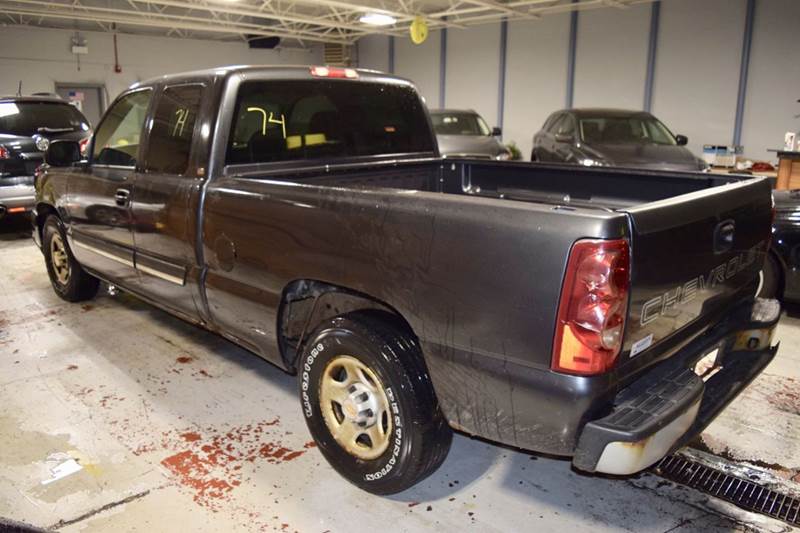 2003 Chevrolet Silverado 1500 LS