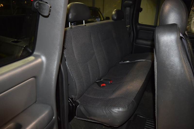 2003 Chevrolet Silverado 1500 LS